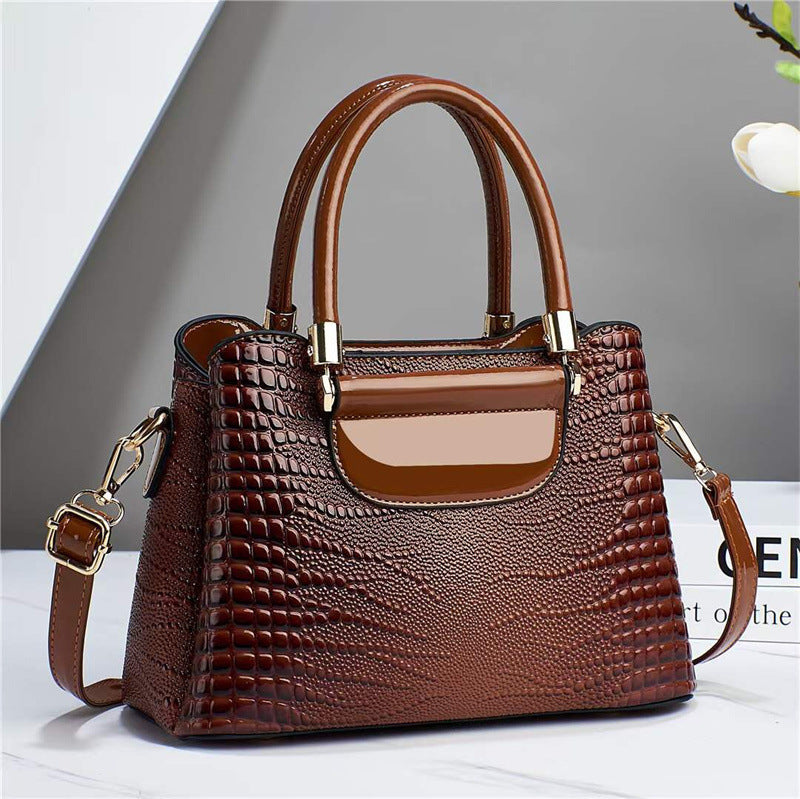 Women's bag 2023 new texture crocodile handbag Europe and the United States fashion large capacity single shoulder crossbody bag